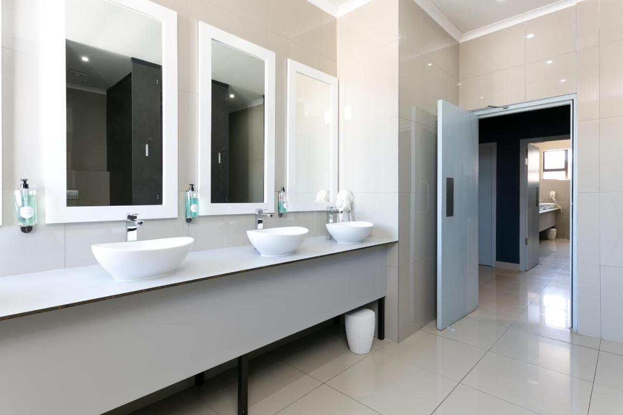 Zzzone Boutique Hostel Hermanus Eksteriør billede